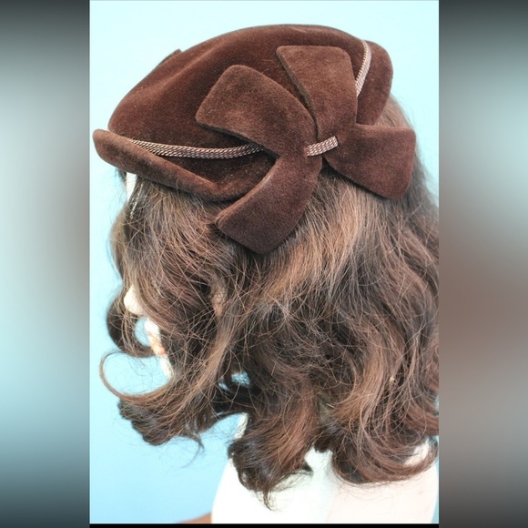 Vintage Elegant Brown Velvet Women\'s Hat